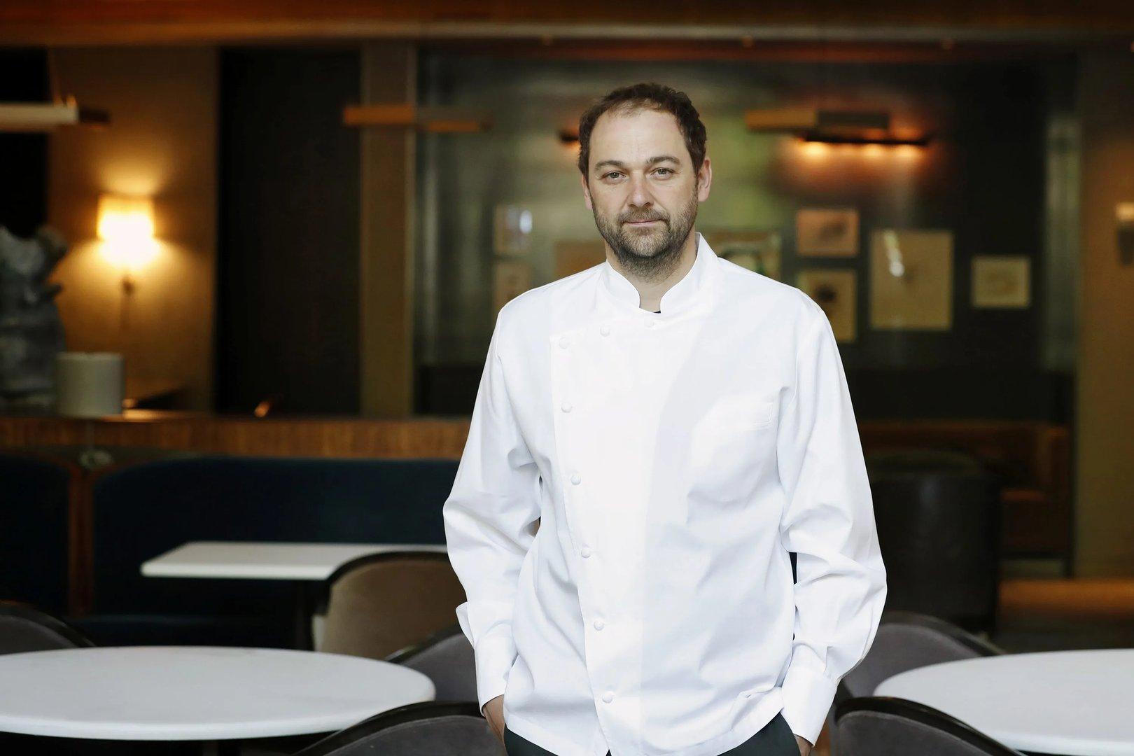 Descubre la carrera y el enfoque sostenible del famoso chef suizo Daniel Humm - Cover Image
